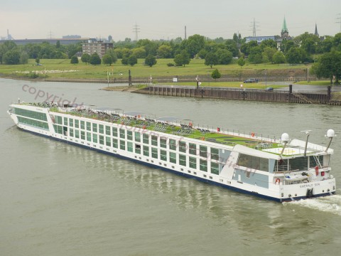 Emerald Sun Duisburg Wesel en Rees 35 email 