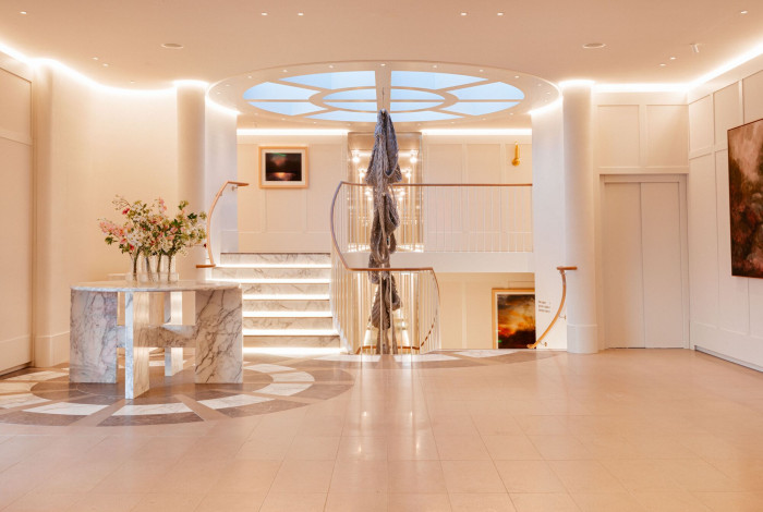 a ship Solara photoshoot 2025 Lobby RKW12800 apt low res
