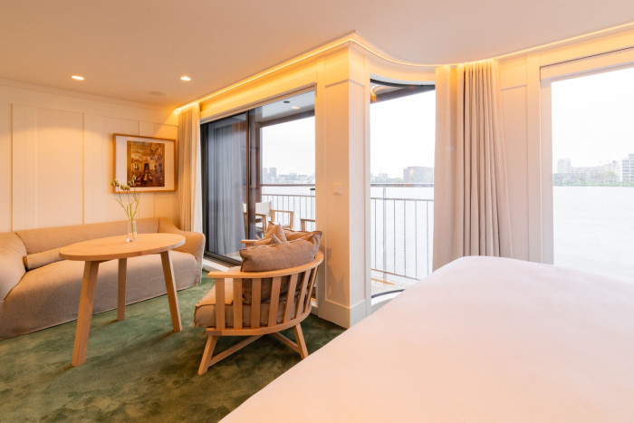 a ship Solara photoshoot 2025 Owners Suite RKW11295 apt low res